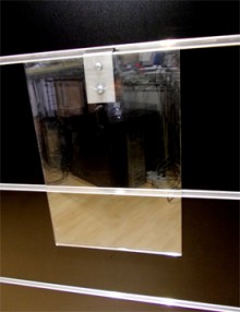 Nosač tabla za cene A4 vertikalno od klirita za panel
